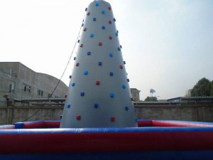 Cómo encontrar diversión en los juegos inflables